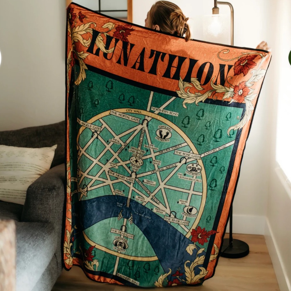 Bookish Box Nov 2023 Crescent City Inspired Blanket Sarah J Maas Book